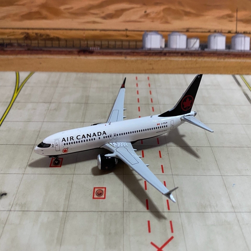 Phoenix 04242 加拿大航空 737 MAX 8 C-FSJH 1:400請不要问我