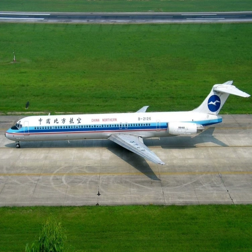 Phoenix 12007 中国北方航空麦道82 MD-82 B-2126 1:400合金飞模