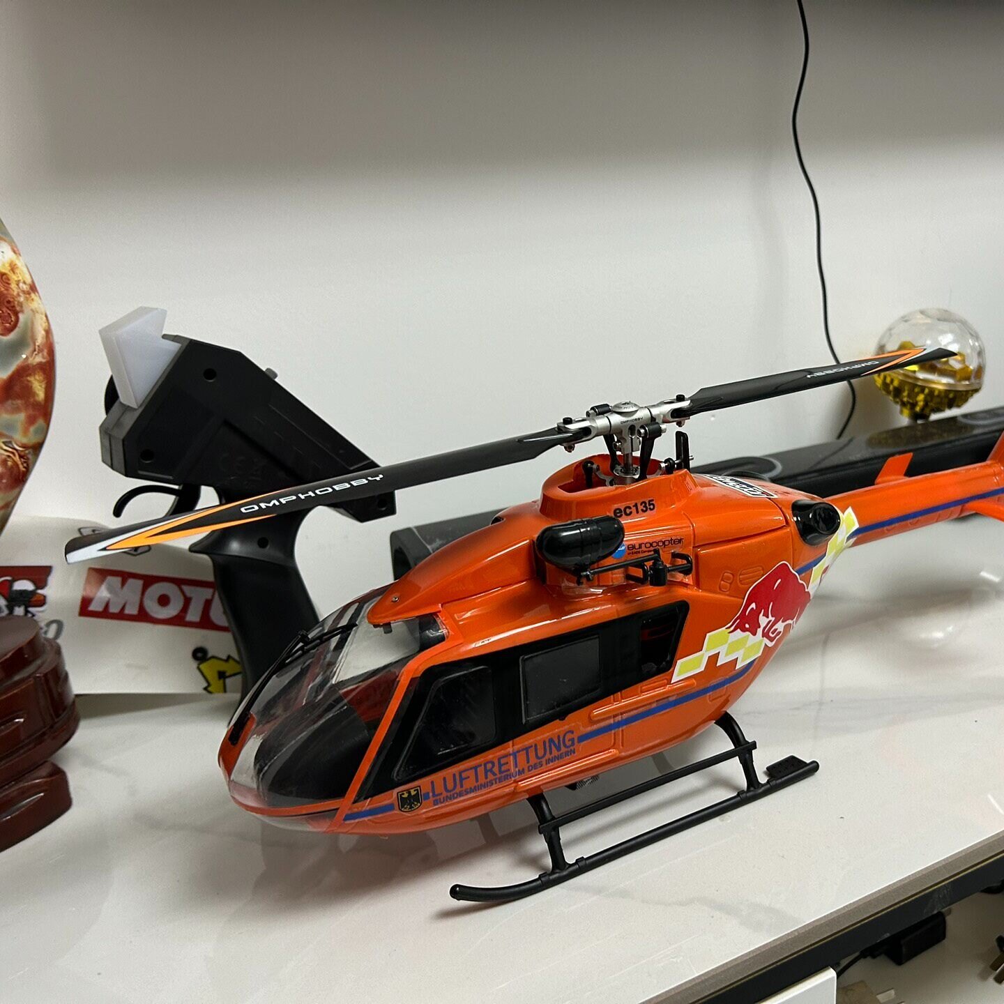 欧兰斯系列esky像真直升机ec135飞机属于250级别长50厘米！前后双图片