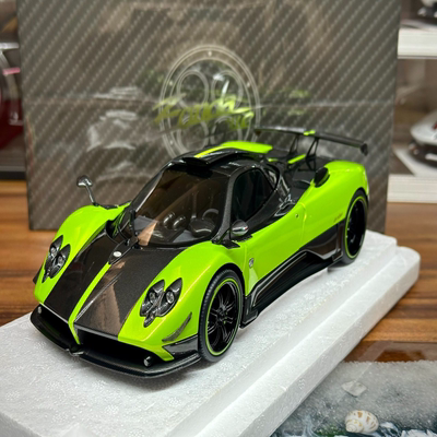 1:18比例 AR似真almostreal 帕加尼 宗塔zonda F 2005 绿碳双拼