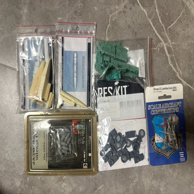 1/48 Dassault Mirage IVP 全套改件，包含：金属加油管，金属起