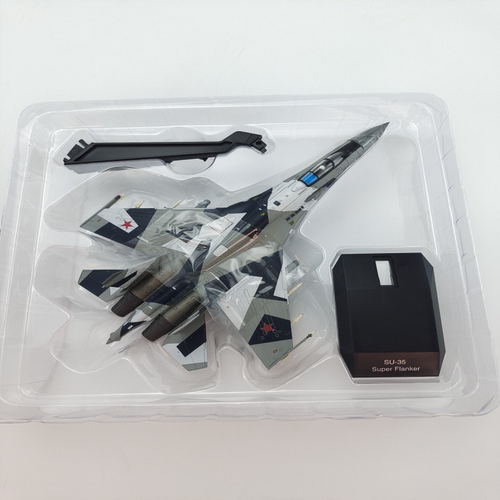 出闲置!1/100比例SU-35 Super Flanker合金战斗机模型，细节精致