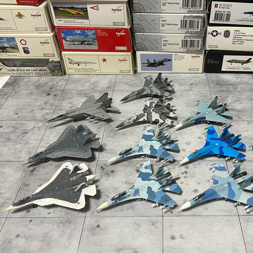 herpa hogan gulliver200 1/200 苏-27 Su-27 苏-57 Su-57 米格25