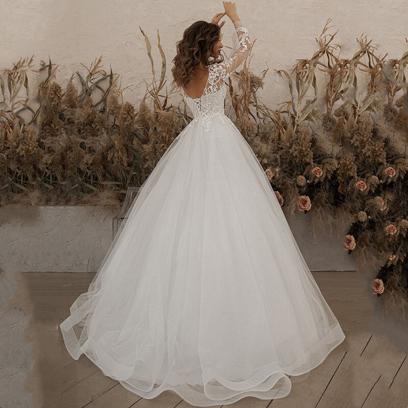 2025新款客户供欧美婚纱新娘圆领婚纱长袖显瘦时尚小拖尾大码