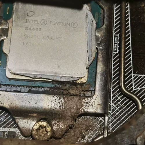 张梅捷H110主板加G4400CPU加128GB固态硬碟