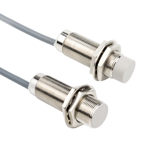 M18金属感应开关传感器三线NPN常开直流24v 圆柱形电感式接近开关