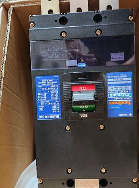 {议价}全新库存寺琦塑壳开关 XS1200NE 200-400 A调