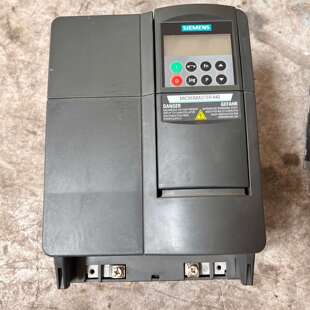{议价}西门子变频器 2UD27 5CA1 7.5K 6SE6440