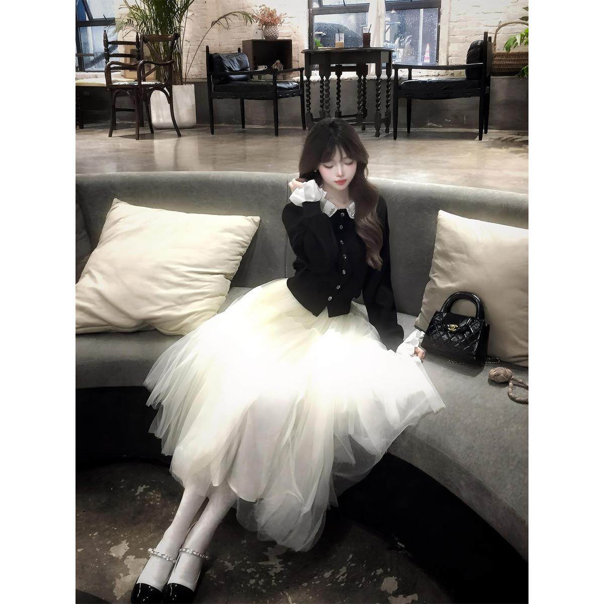甜美富家千金小香风连衣裙女秋冬季miu系蓬蓬长裙子穿搭一整套装