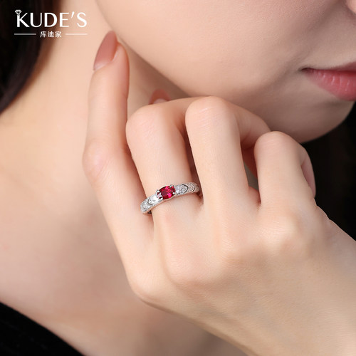 KUDE'S库迪家0.6克拉培育红宝石蕾丝简洁戒指女日常搭鸽血红钻戒
