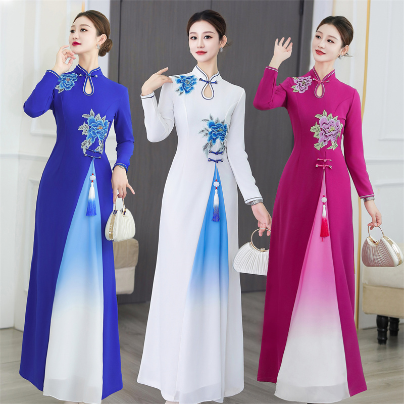 新款高端长款旗袍表演服女中国风高级感大气连衣裙改良走秀演出服
