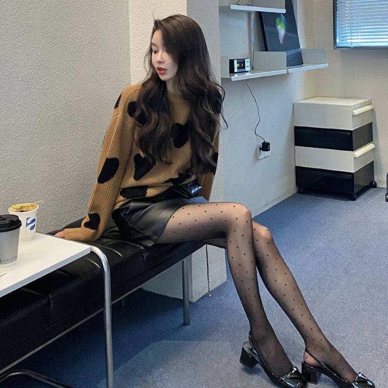 复古故事感拉满~秋冬波点黑丝袜