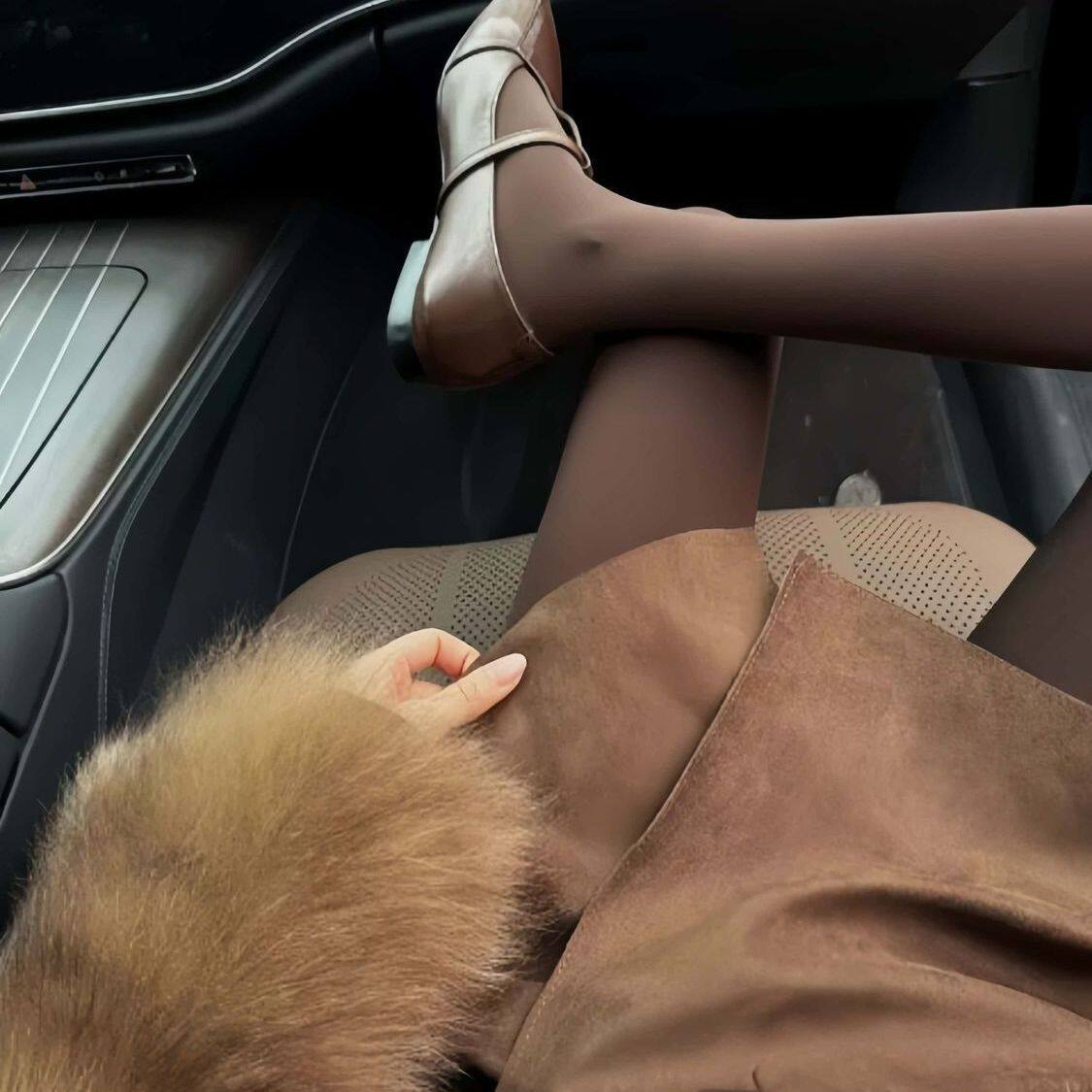 好秋冬的打底袜~微透连袜裤咖色天鹅绒连裤袜高级显瘦气质打底裤