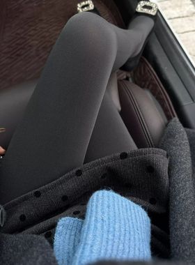 买到一条老钱韩系通勤日常都ok的灰色连裤袜!高智感~权威感十足！