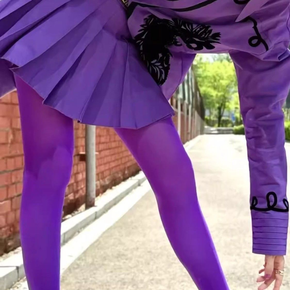 玫红色丝袜性感美腿连裤袜