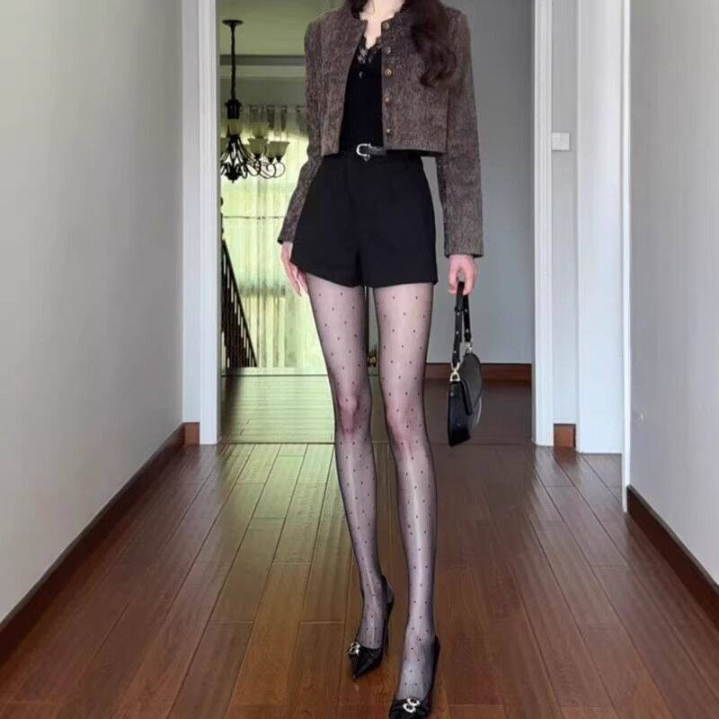 0d波点黑丝袜巨显腿细腿长波点