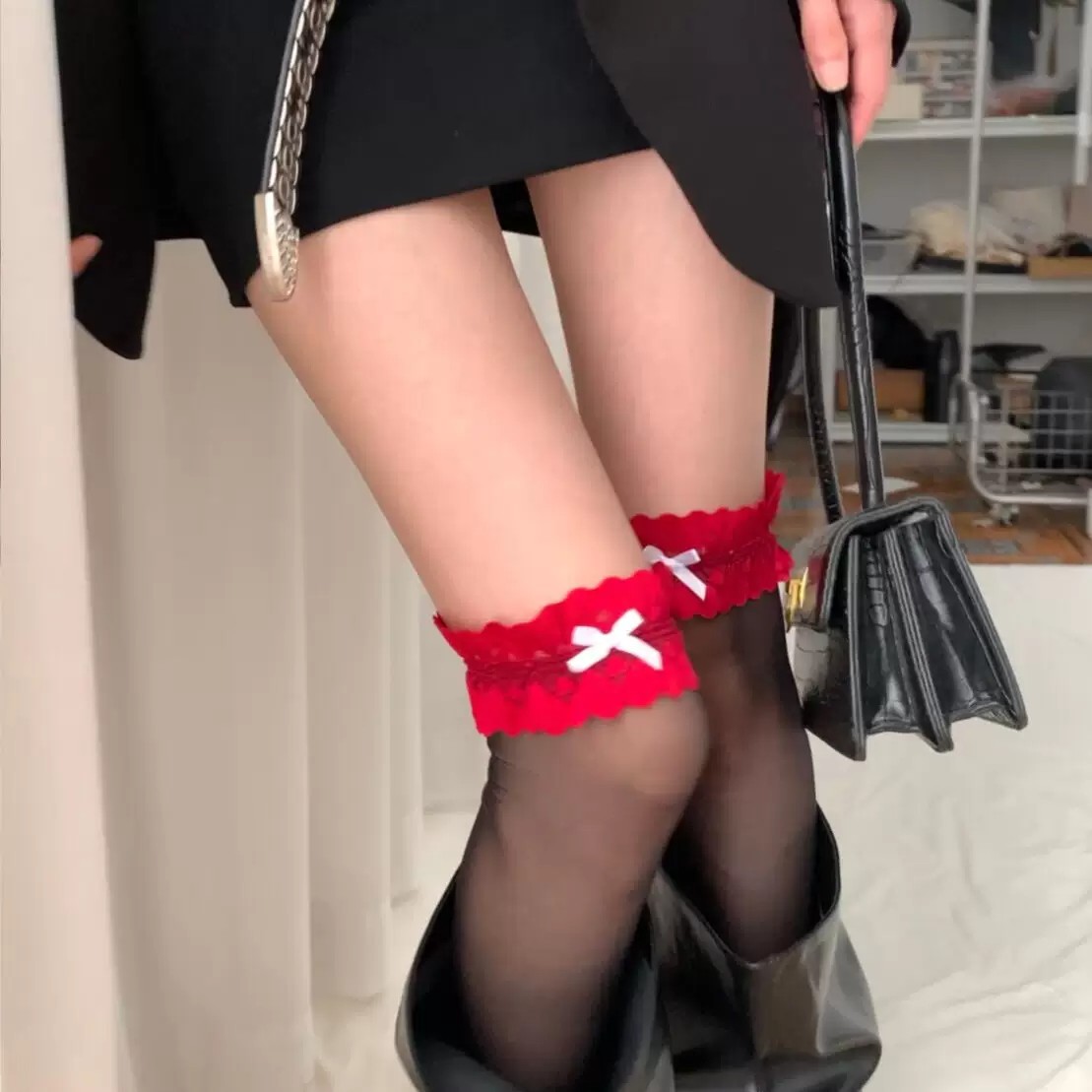 红黑CP花边黑丝过膝袜御姐风