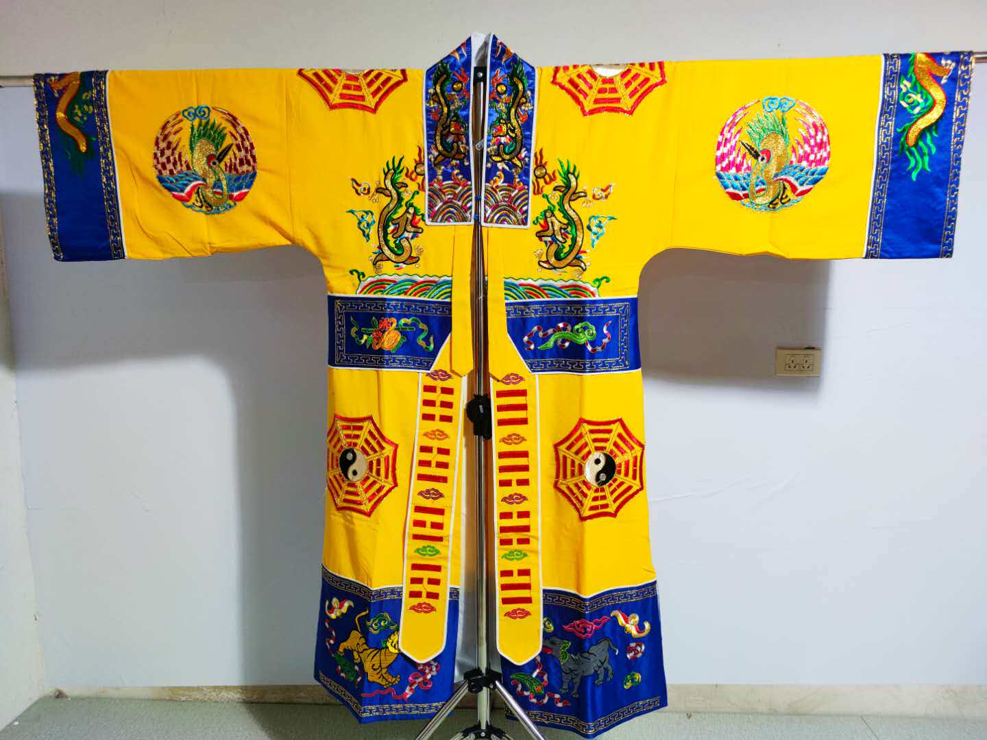 新款道家用品太极八卦衣三清仙衣龙领道袍精品刺绣