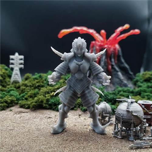 潮玩DIY手工 迪迦奥特曼明鉴怪兽 艾能美娜B款 1/43模手办场景