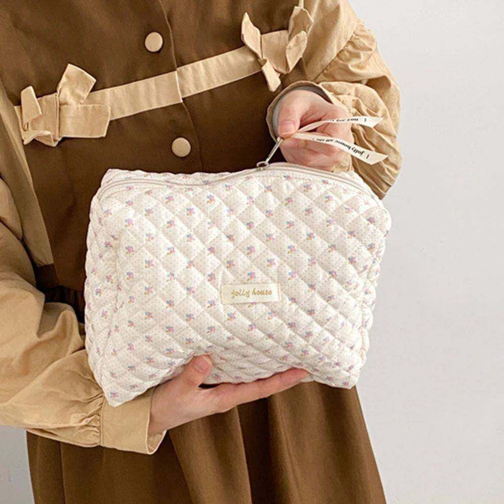 Cute Floral Print Women Makeup Beauty Case Pouch Korea Quilt