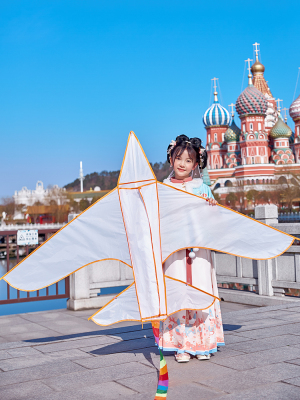 麦元空白涂鸦diy填色风筝