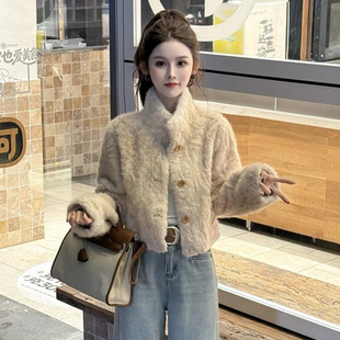 加厚保暖皮毛一体外套女冬季新款时尚洋气百搭小个子短款皮草上衣