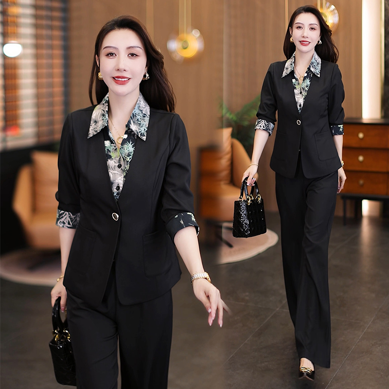 时尚套装女2025春秋季新款拼接印花翻领假两件西装休闲职业两件套