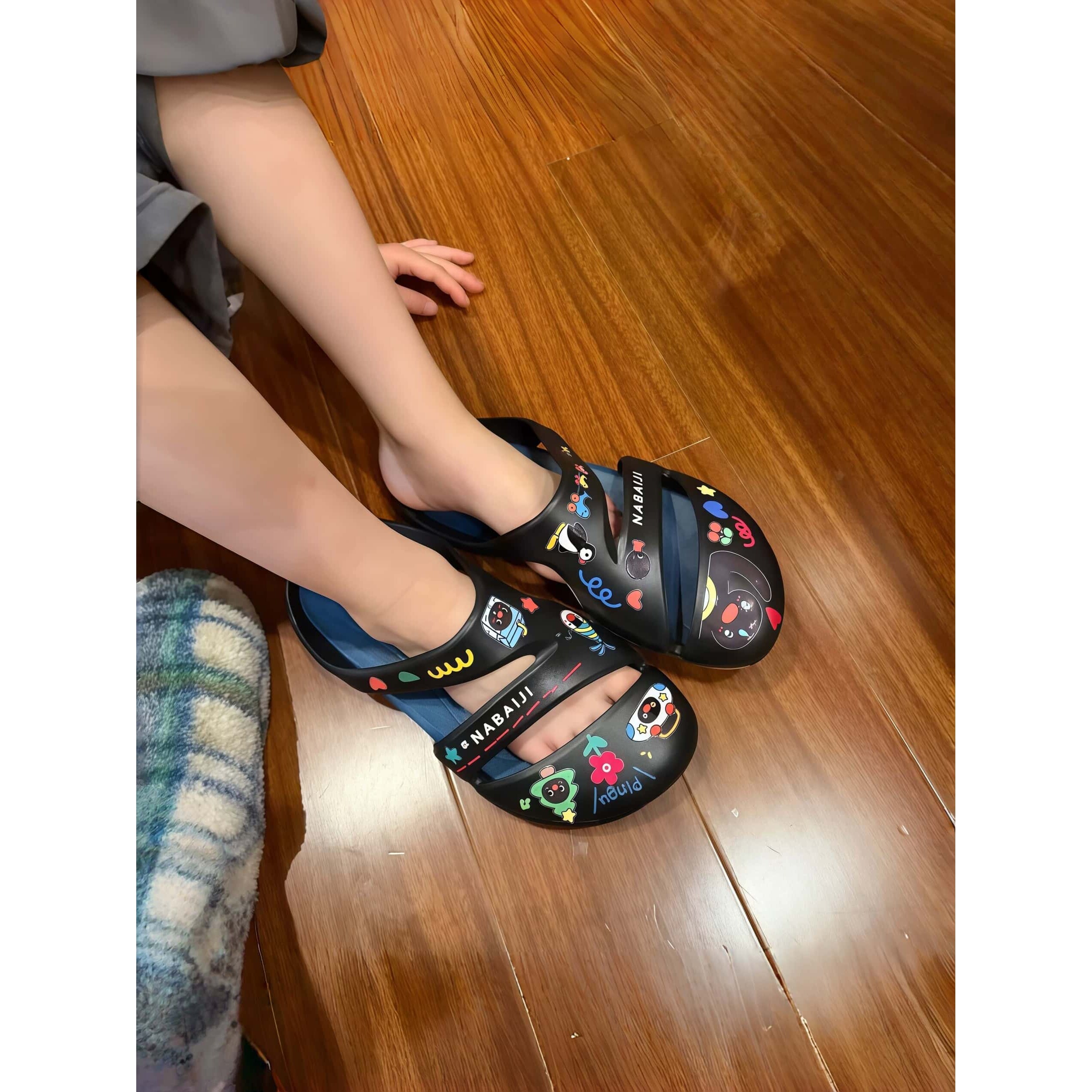 企鹅家族|拖鞋贴纸diy转印贴防水洞洞鞋配饰鞋花装饰鞋子高级感