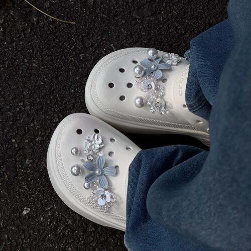 白日梦鞋花洞洞鞋可爱女生装饰配饰适配crocs卡扣配件diy可拆卸