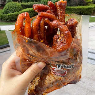 油小卤土鸡爪麻辣香辣凤爪卤香大鸡爪子夜宵解馋网红零食鸡爪少肉