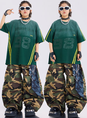 少男童街舞潮服短袖走秀儿童霹雳舞演出服breaking女爵士舞表演服