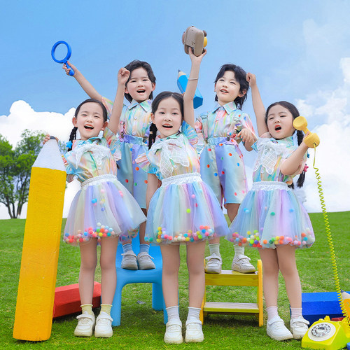 幼儿园炫彩衬衫背带裤蓬蓬裙