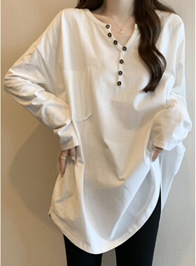 白色长袖长款t恤女春秋新薄款大码宽松显瘦遮屁股叠穿V领打底上衣