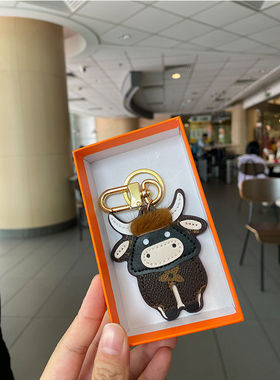 LV&GEDETE老花小牛魔王汽车钥匙扣挂件毛绒背包挂饰 钥匙链锁匙扣