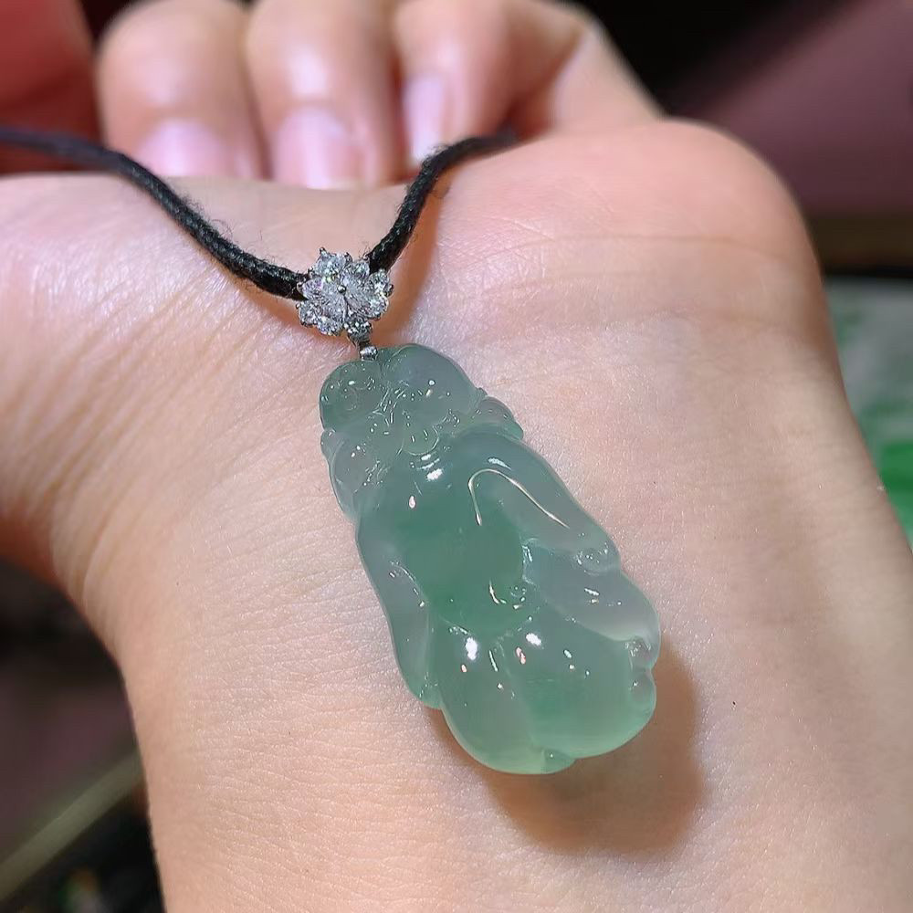 天然翡翠缅甸翡翠冰种晴底佛手吊坠挂件A货玉石