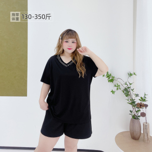 黑色V領(lǐng)釘珠亮鉆百搭休閑寬松遮肉顯瘦短袖 T恤 女裝 350斤胖瑩大碼