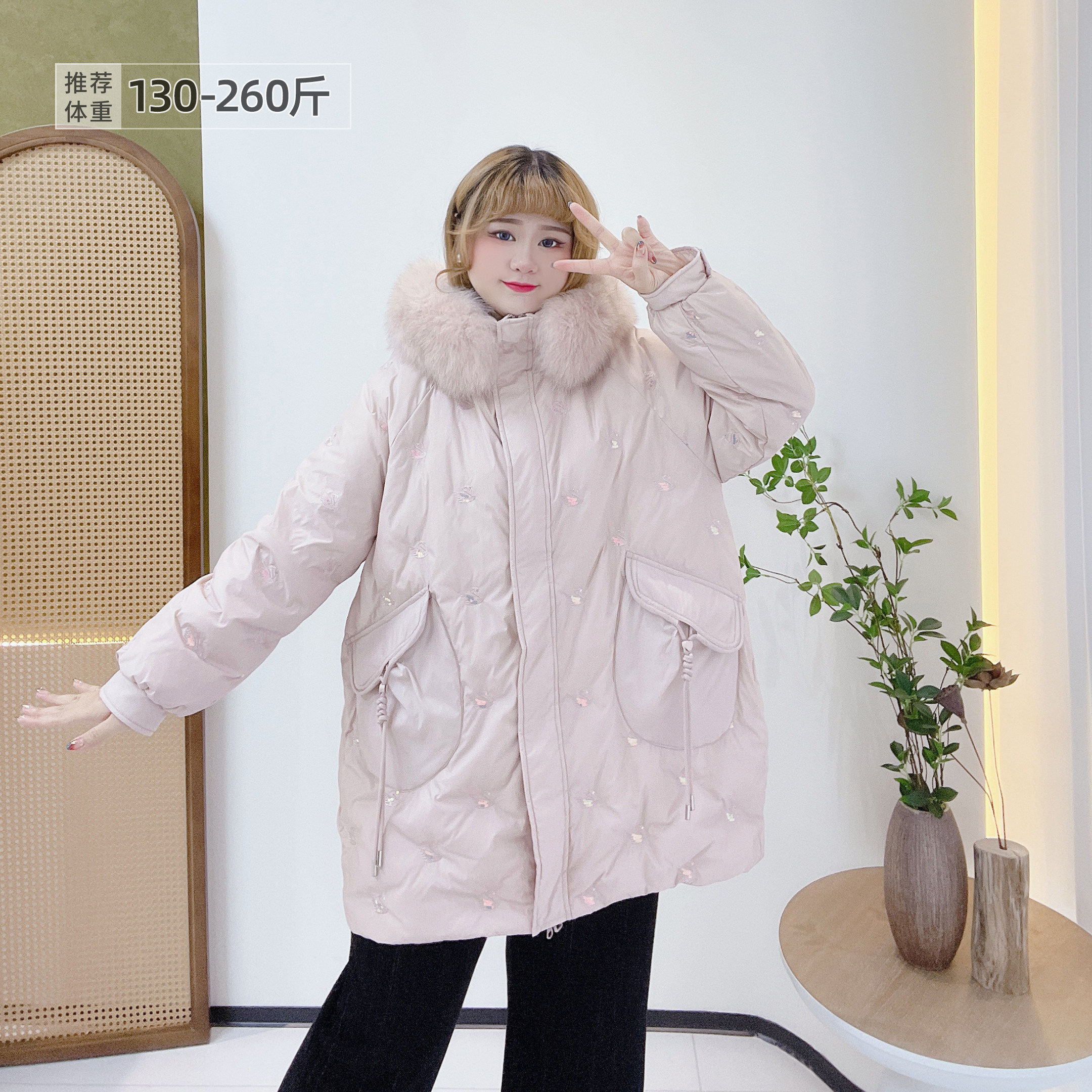 元气少女风亮片刺绣300斤胖mm胖莹大码女装减龄连帽大毛领羽绒服,女装/女士精品,大码羽绒服,淘宝优惠券,粉丝福利购,淘宝优惠卷