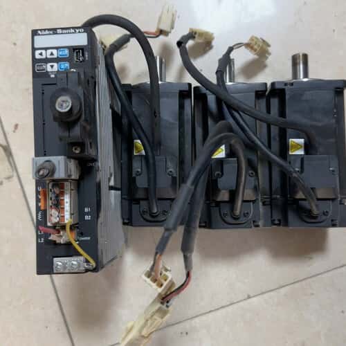 议价三协伺服驱动器DA22422+电机MH401N2LN07可维修