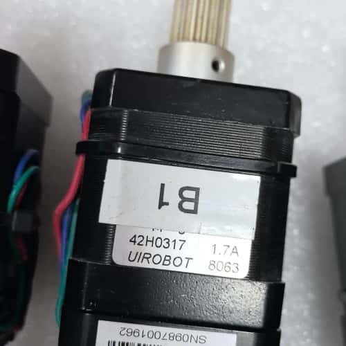 议价UI ROBOT机器人一体步进电机 42H0317可维修