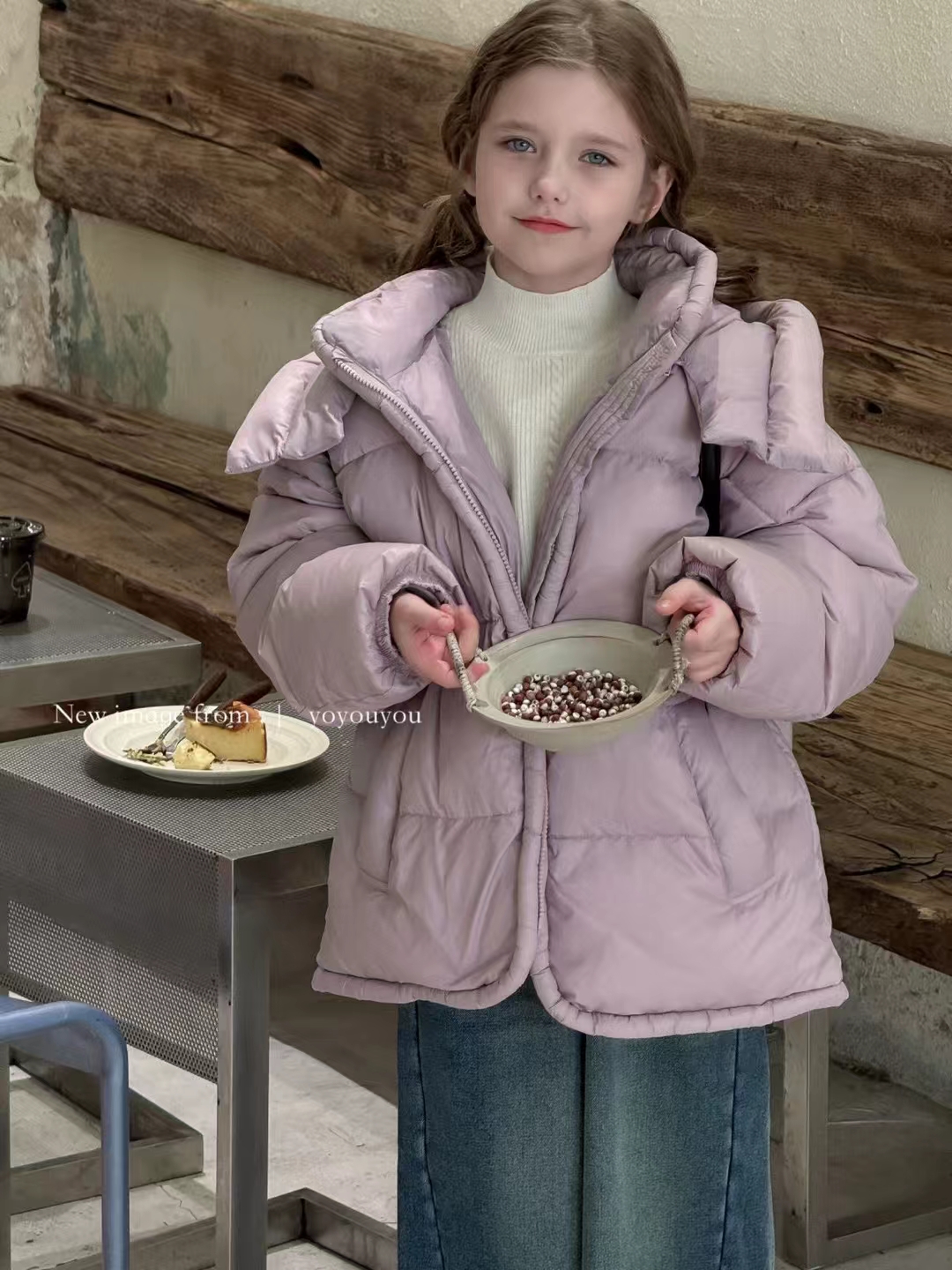 女童淡粉色羽绒服女24年新款中童外套面包服