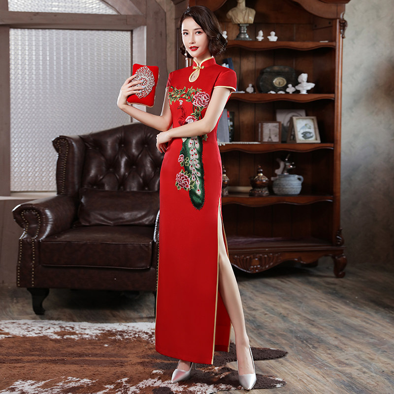 红色高端旗袍裙2023年新款修身鱼尾绣花合唱演出走秀主持人晚礼服
