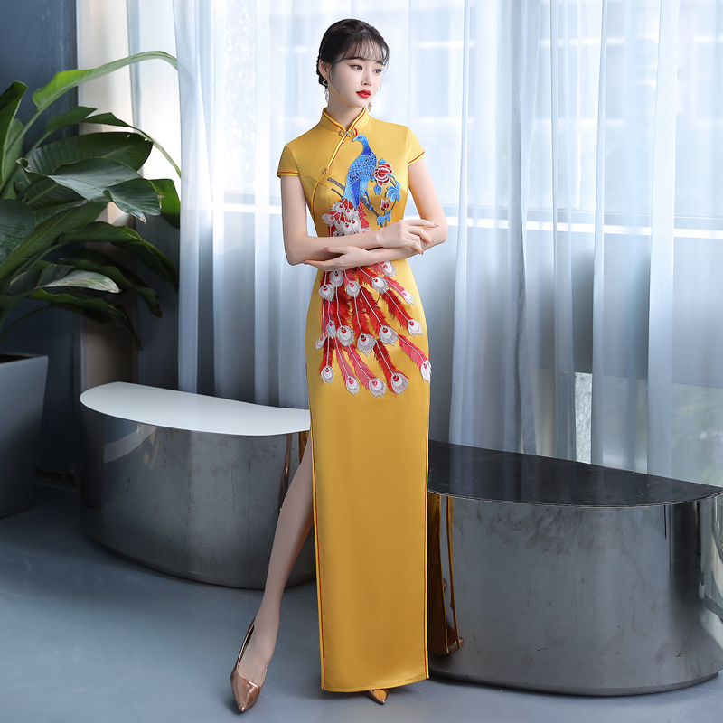 高考旗袍2022年金色复古演出服
