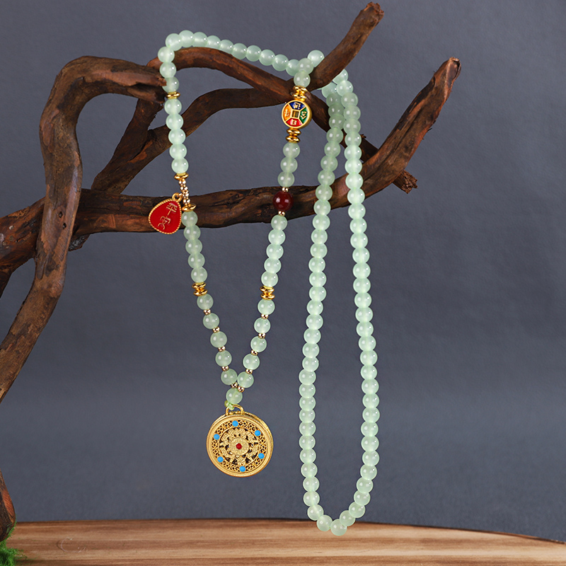 新中式清冷感淡雅绿色串珠项链