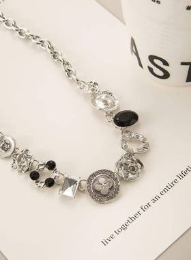 金属重工y2k甜酷风纽扣项链复古小众设计镶钻颈链女个性甜酷项饰