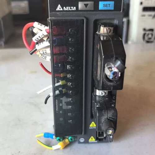 议价驱动器ASD-B2-0421-B。400W
