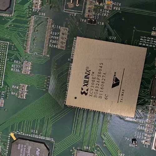 议价XILINX XCV300E BG432AFS0045钢面芯维修