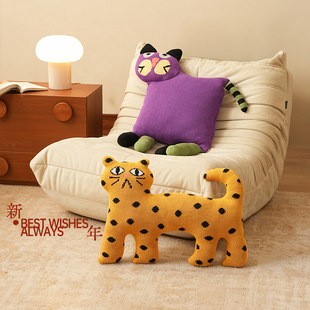 新年抱枕客厅沙发可爱公仔创意春节装饰布置靠枕腰靠新年礼物玩偶