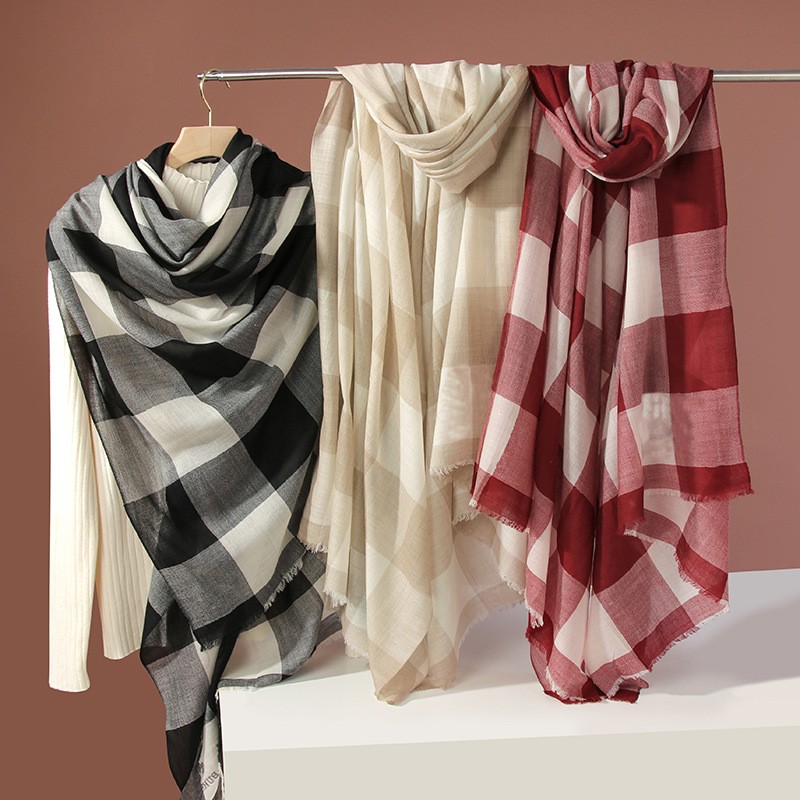 百搭薄款保暖戒指绒披肩围巾两用新款