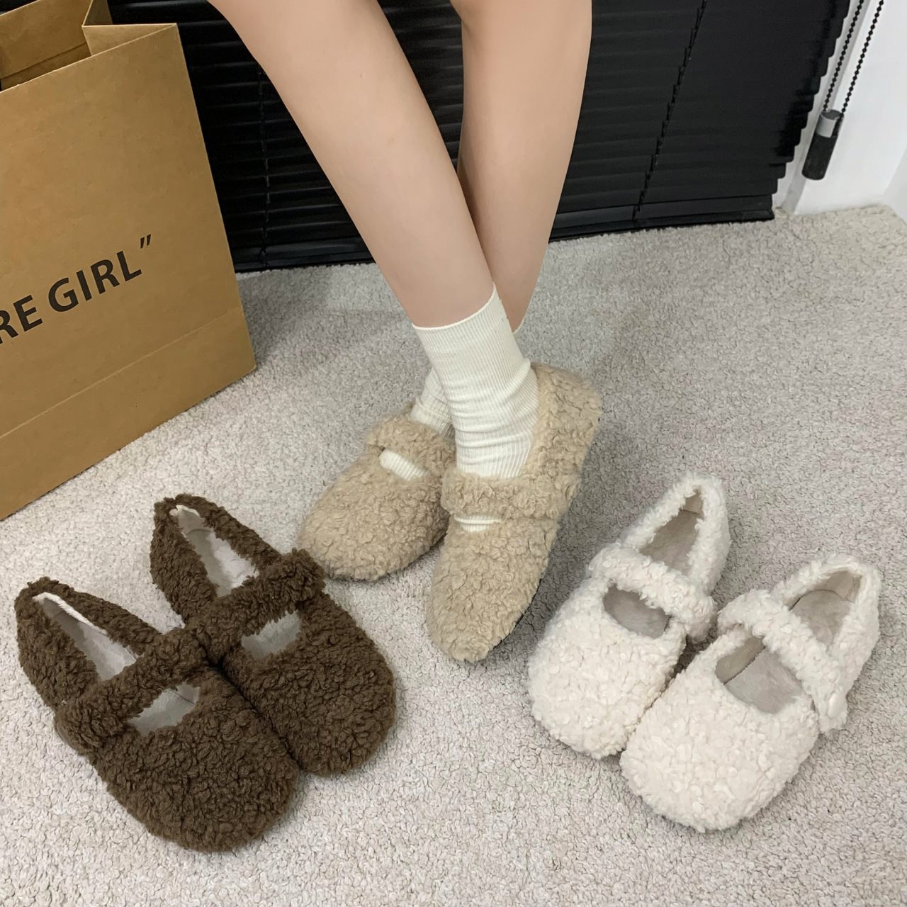 毛毛鞋女软底豆豆鞋平底加绒懒人时尚新款秋冬季纯色外穿2025年无