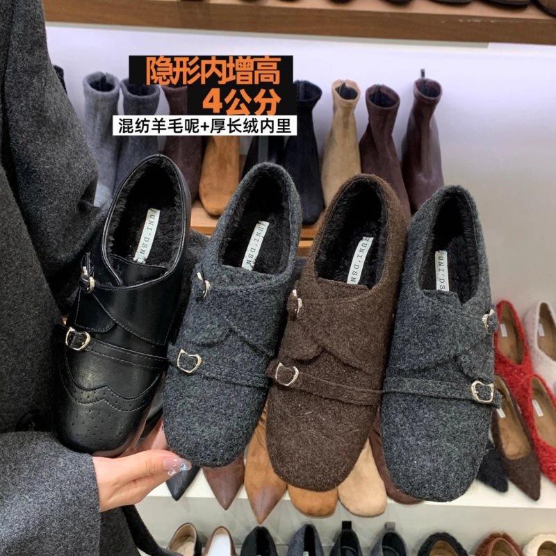 方头乐福鞋女雕花2025保暖英伦风4cm内秋冬复古新款鞋小皮鞋